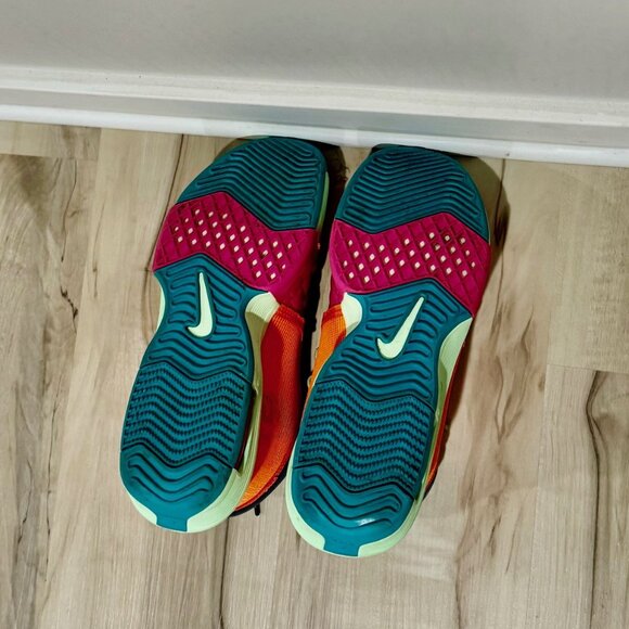 Nike LeBron Witness 8 Basketball Shoes - Picture 8 of 14